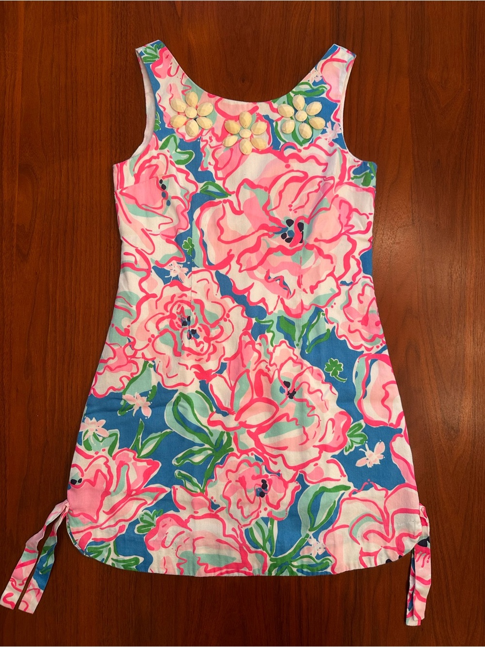 Lilly Pulitzer Girls Pink Floral Dress with Flower shape beads and neck size 10